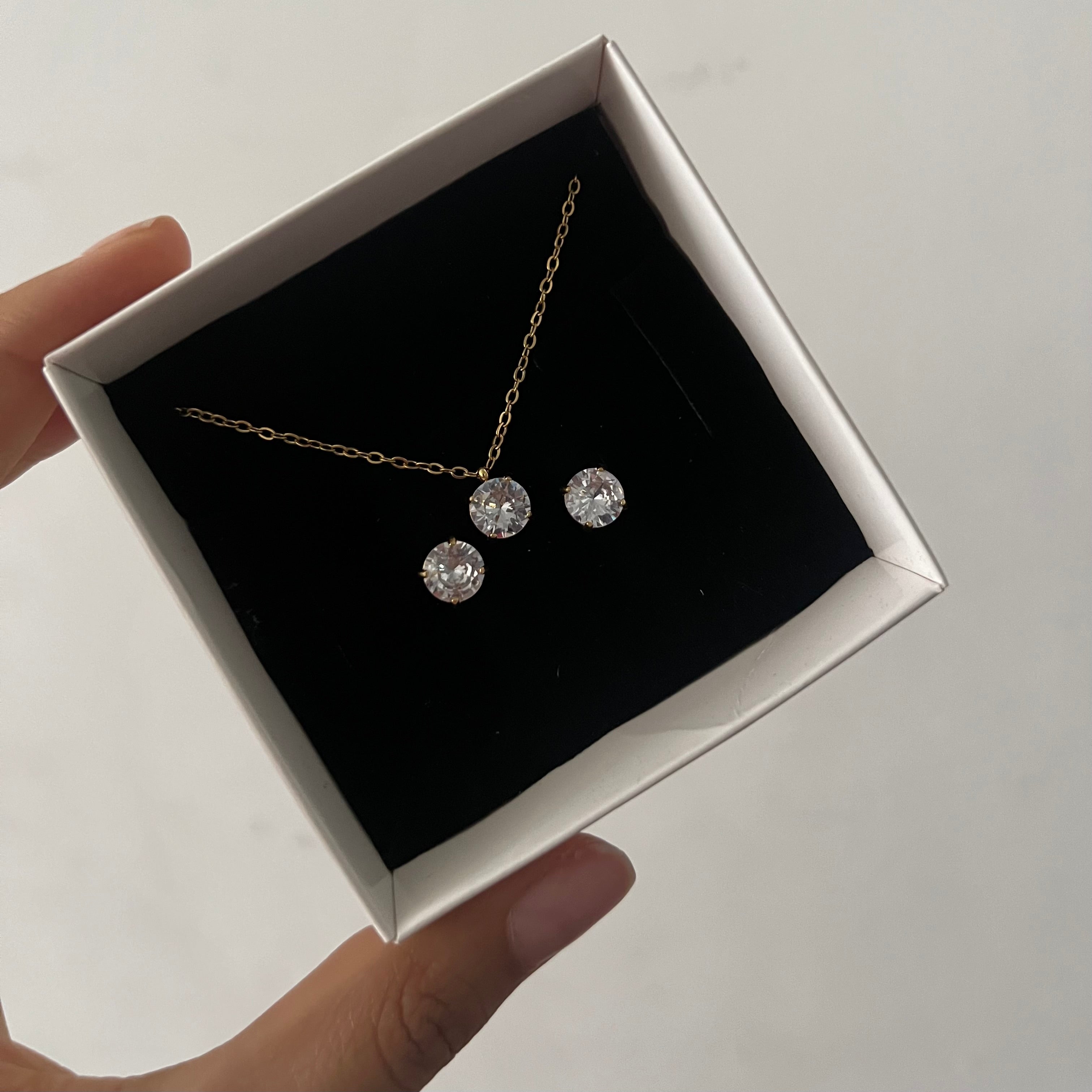 Classic Solitaire Set (earrings & necklace)