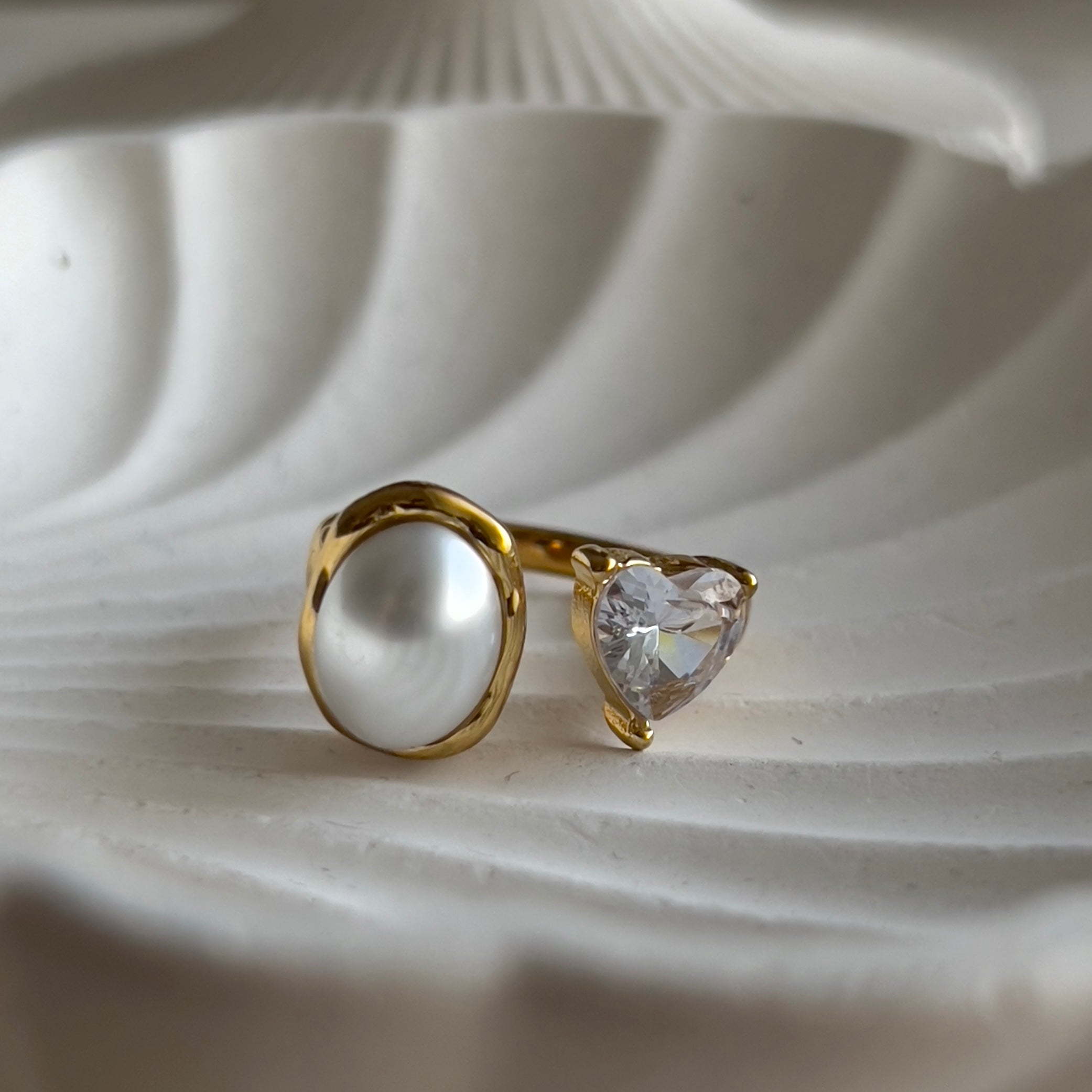 Sybil Pearl Ring