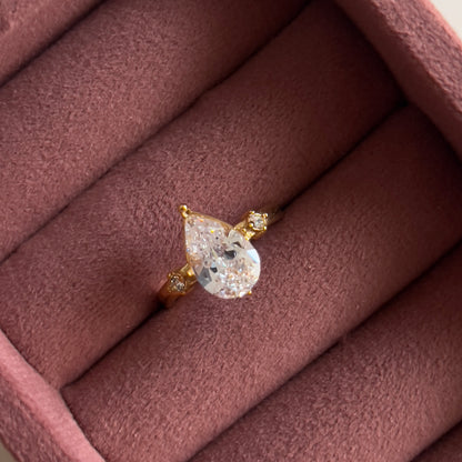 Artemis Ring