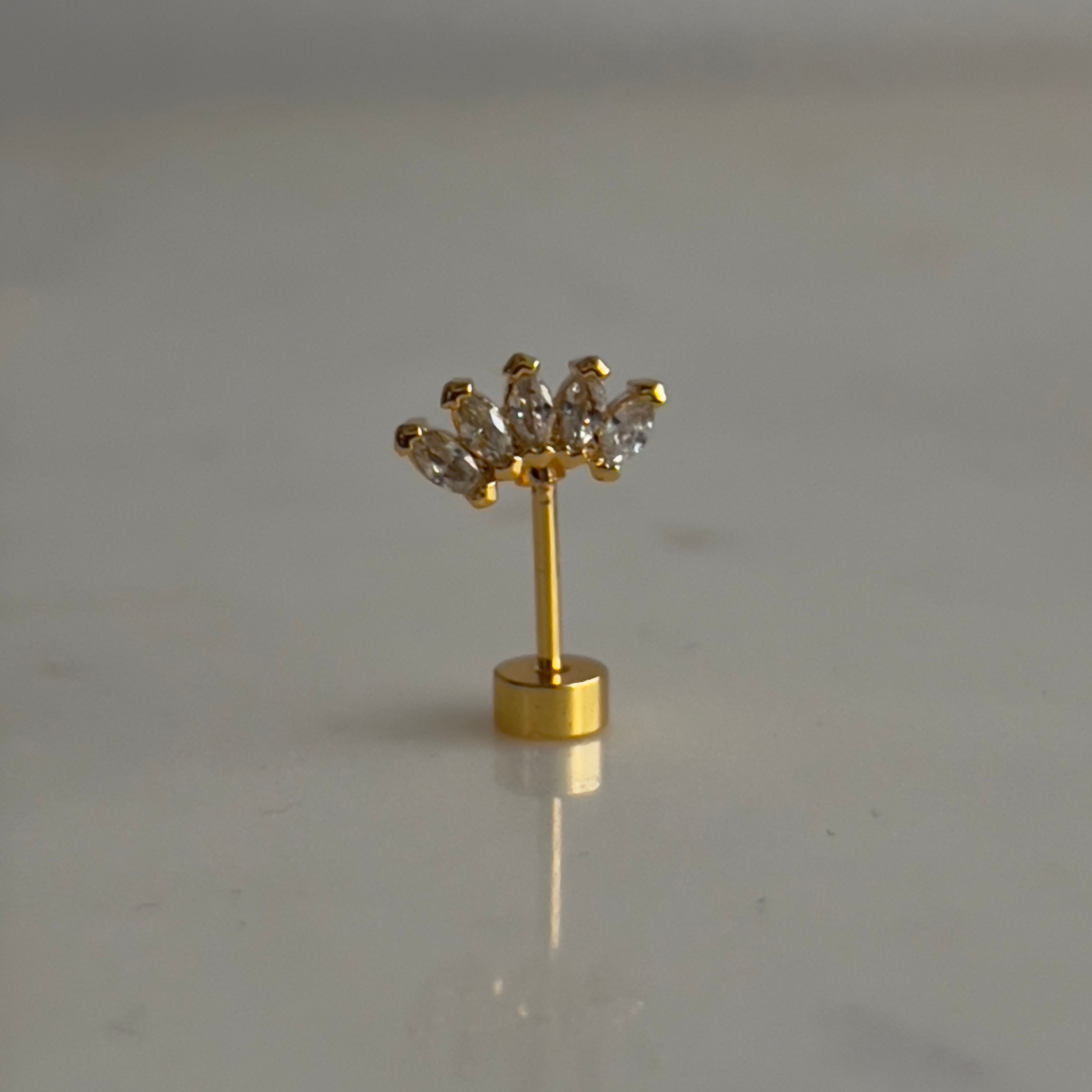 Crown Helix Stud (single)