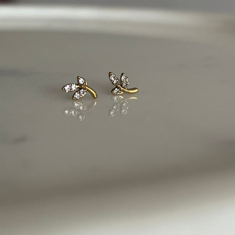 Tully Rhinestone Studs