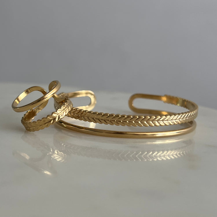 Saul Cuff & Ring