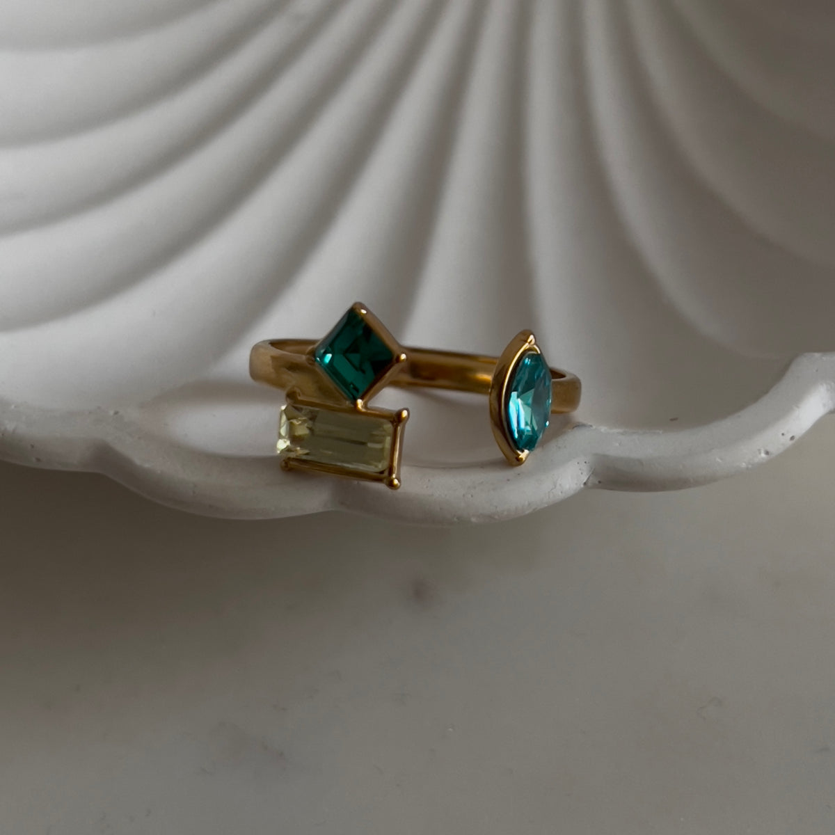 Capucine Ring