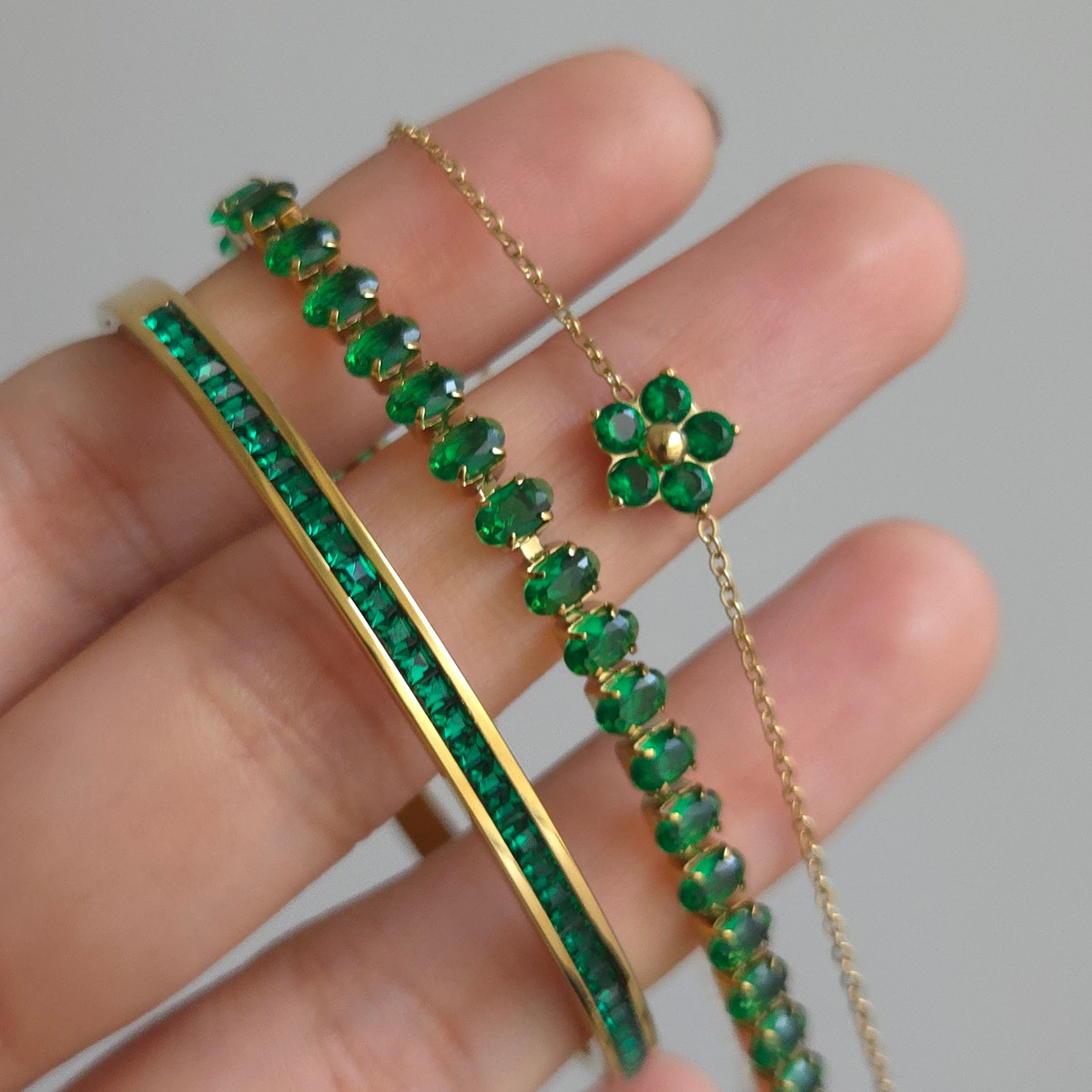Viola Emerald Bracelet