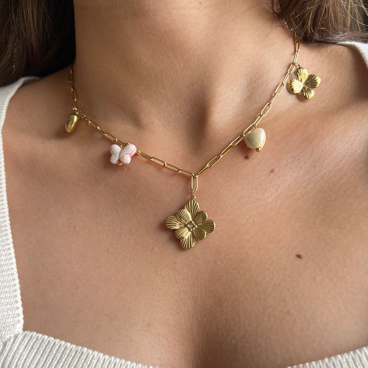 La La Necklace