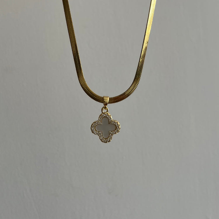 Clover Luxe Reversible Necklace