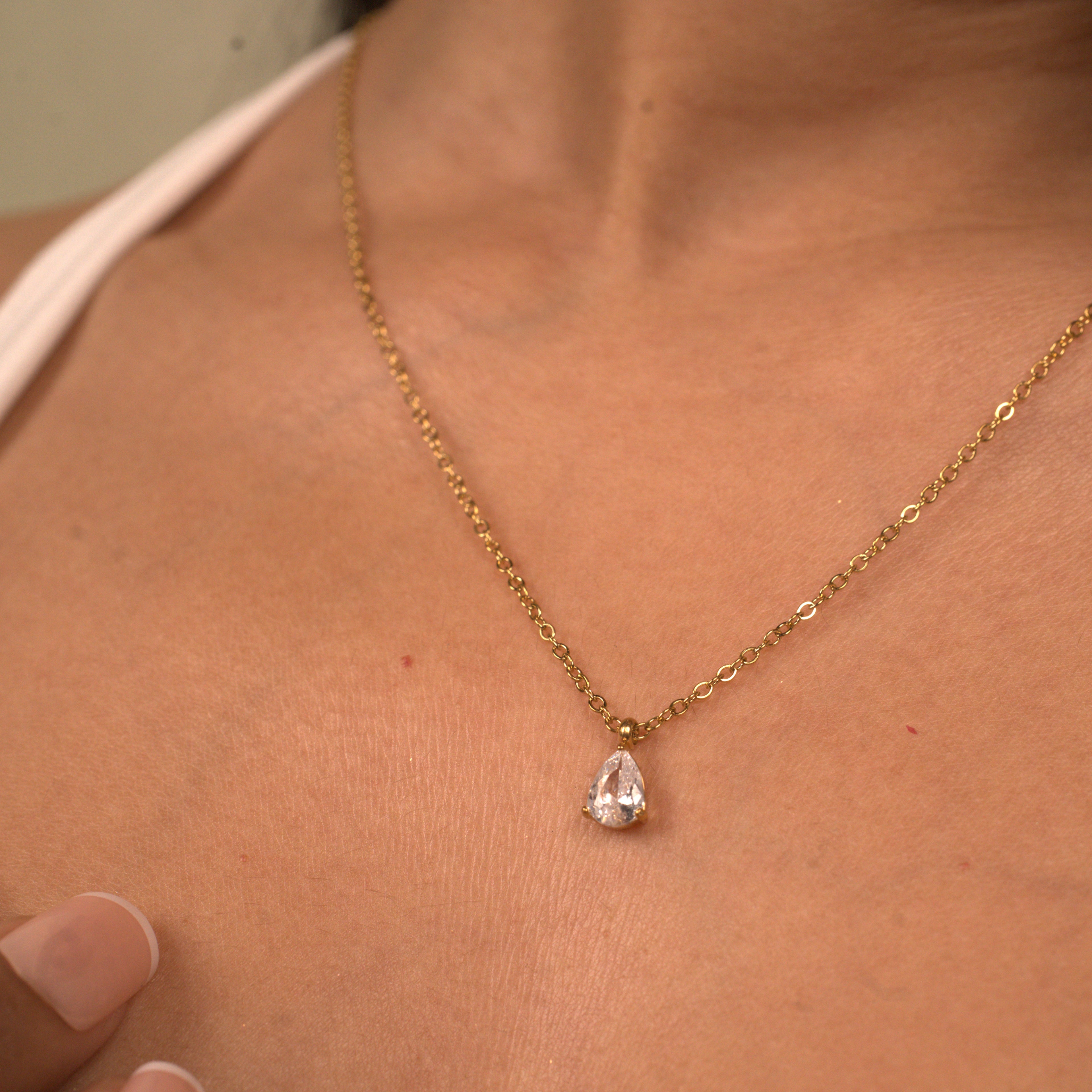 Dew Drop Necklace