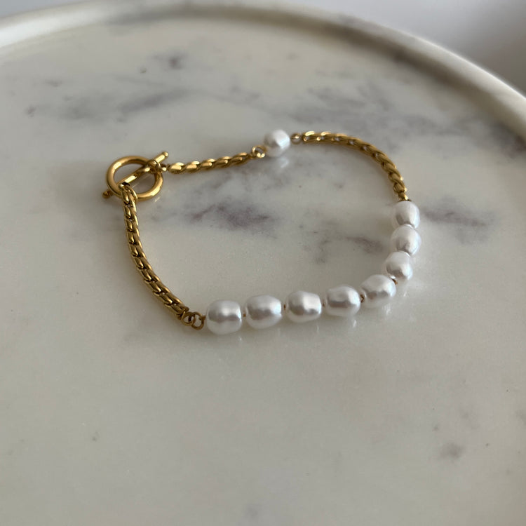 Callum Pearl Bracelet