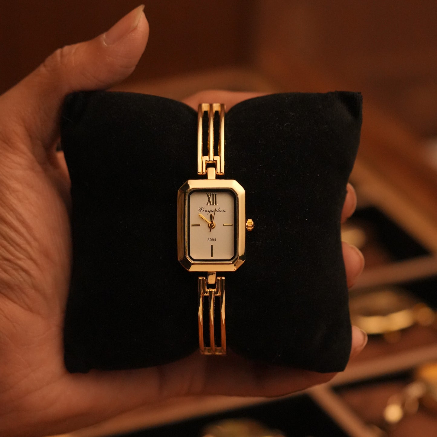 Phelan Luxe Watch