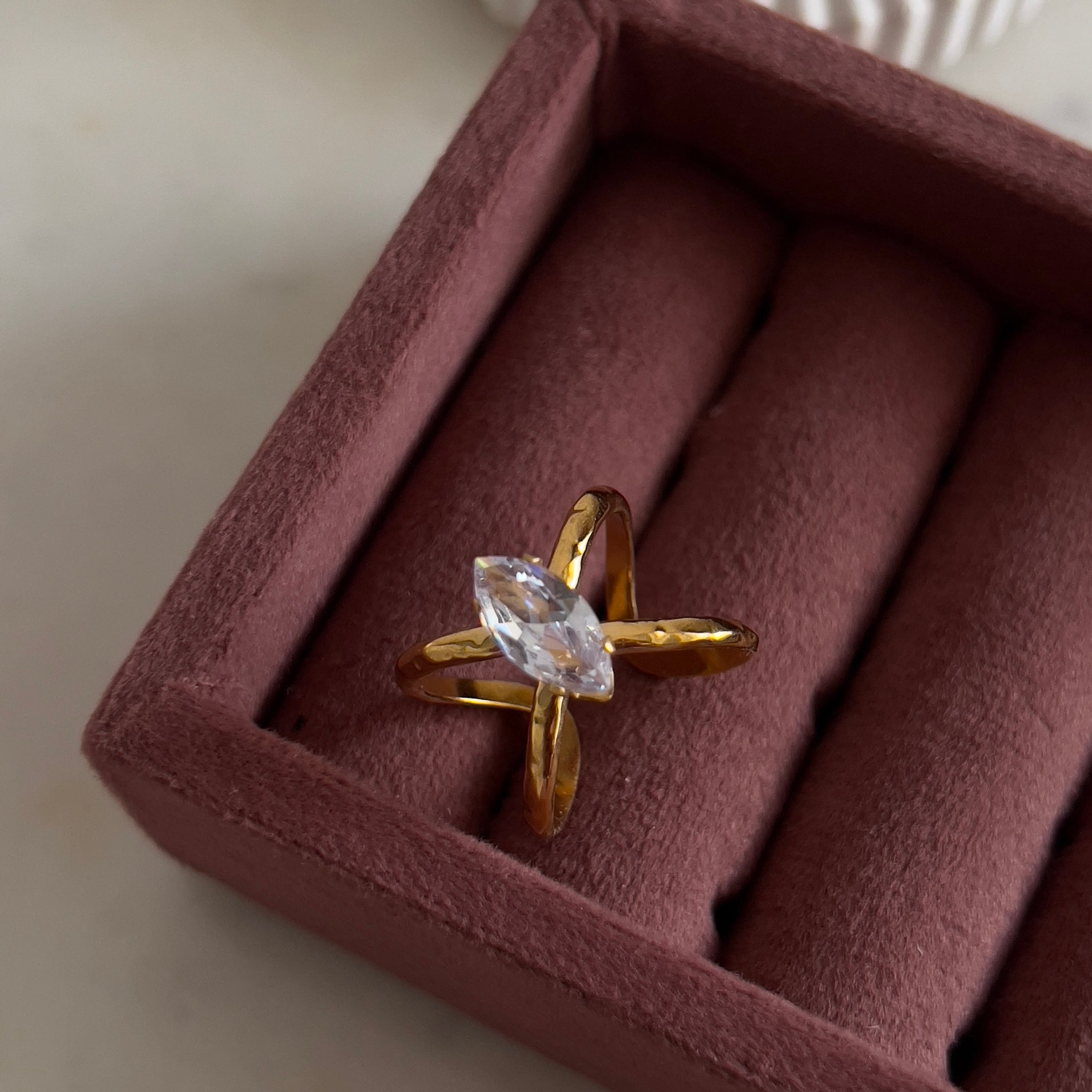 Agathe Ring (adjustable)