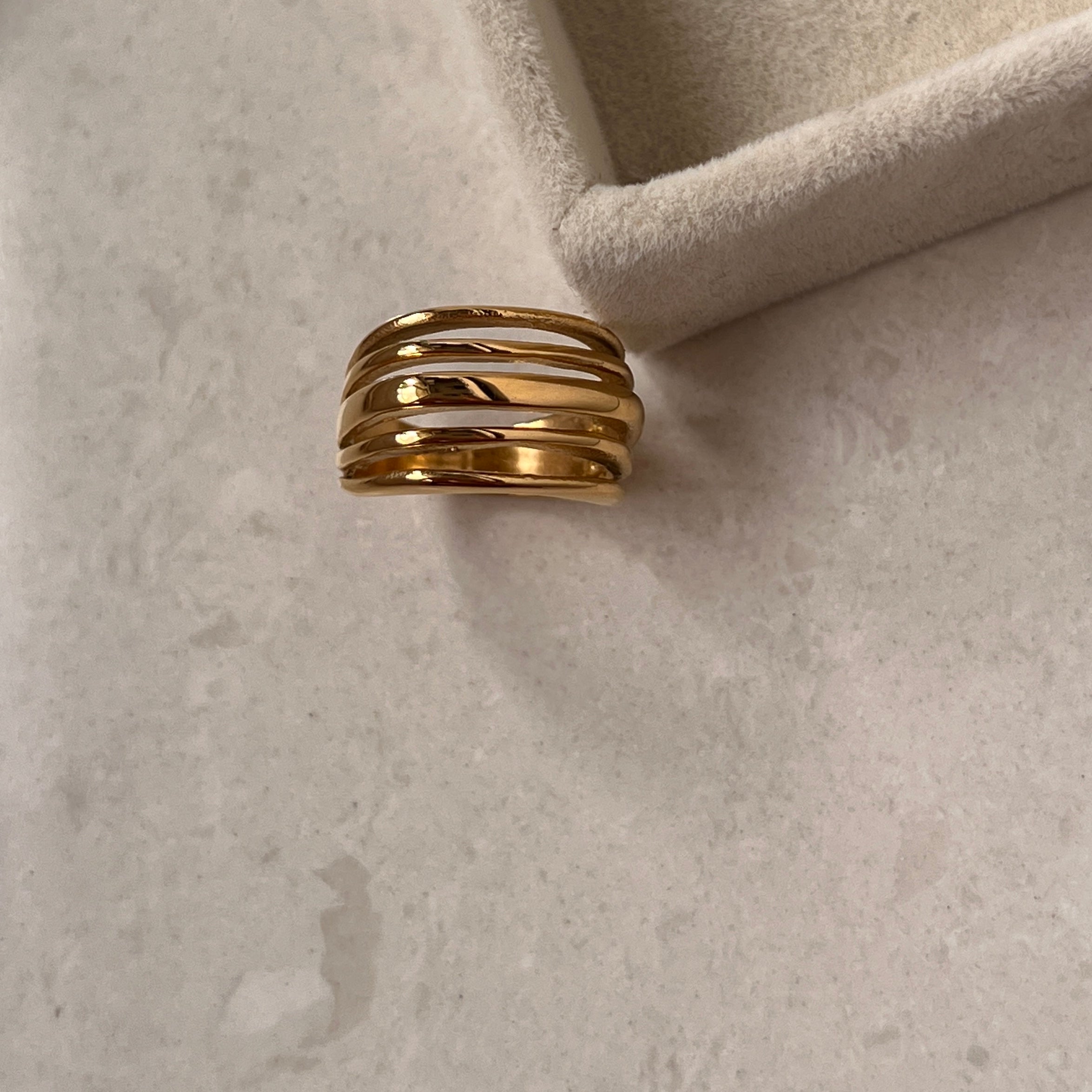 Gazelle Ring