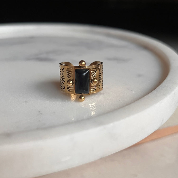 Knightley Ring