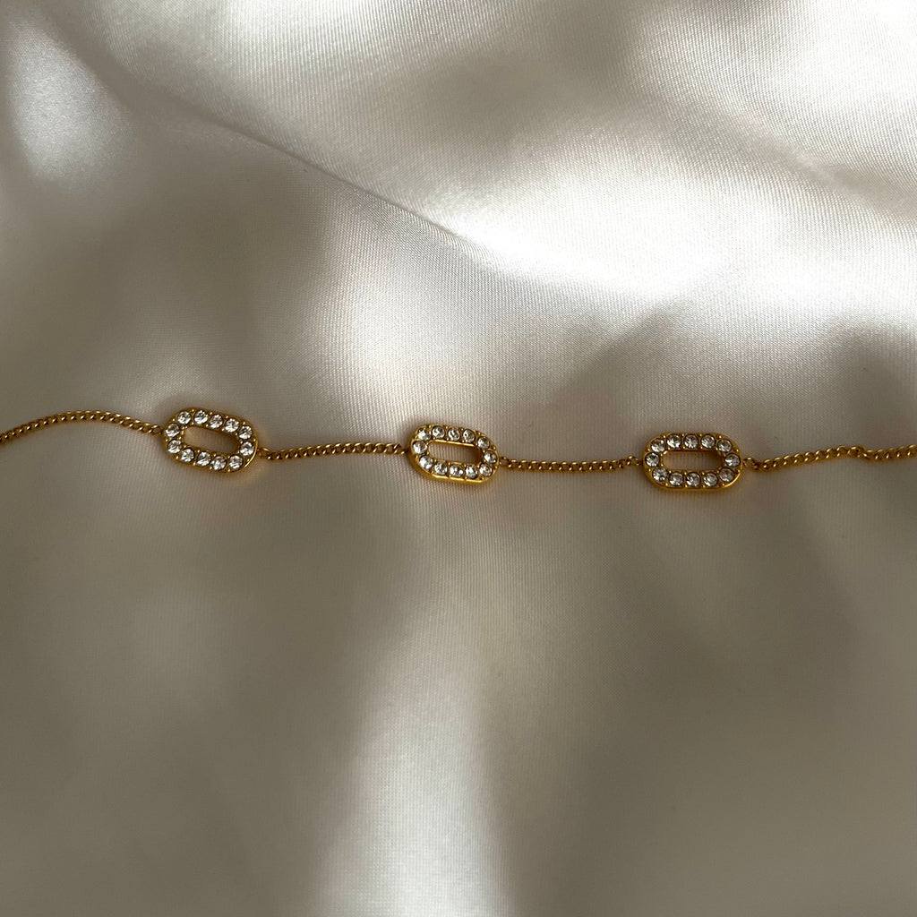 Lionel Dainty Bracelet