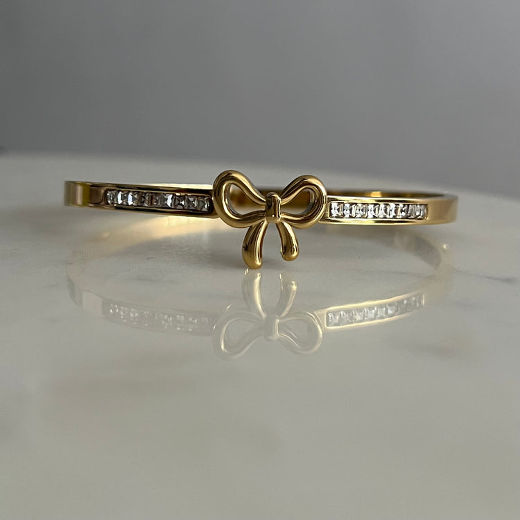 Bow Diamanté Band