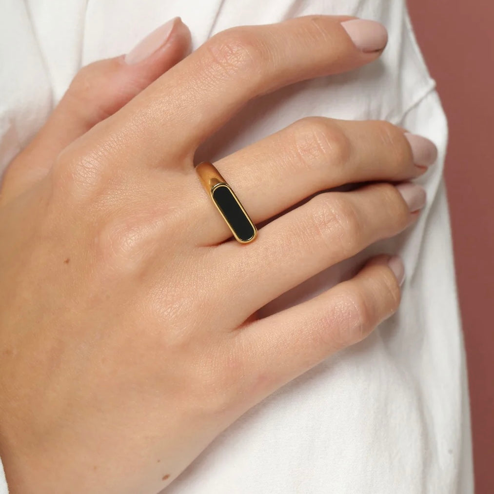 Monarch Ring (Black)