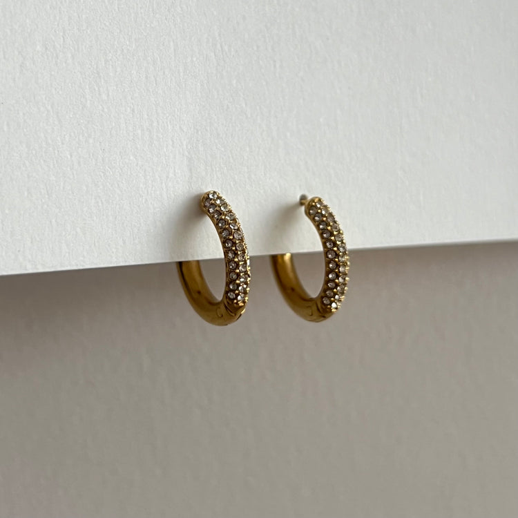 Pertula Studded Hoops