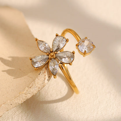 Aura Bella Ring