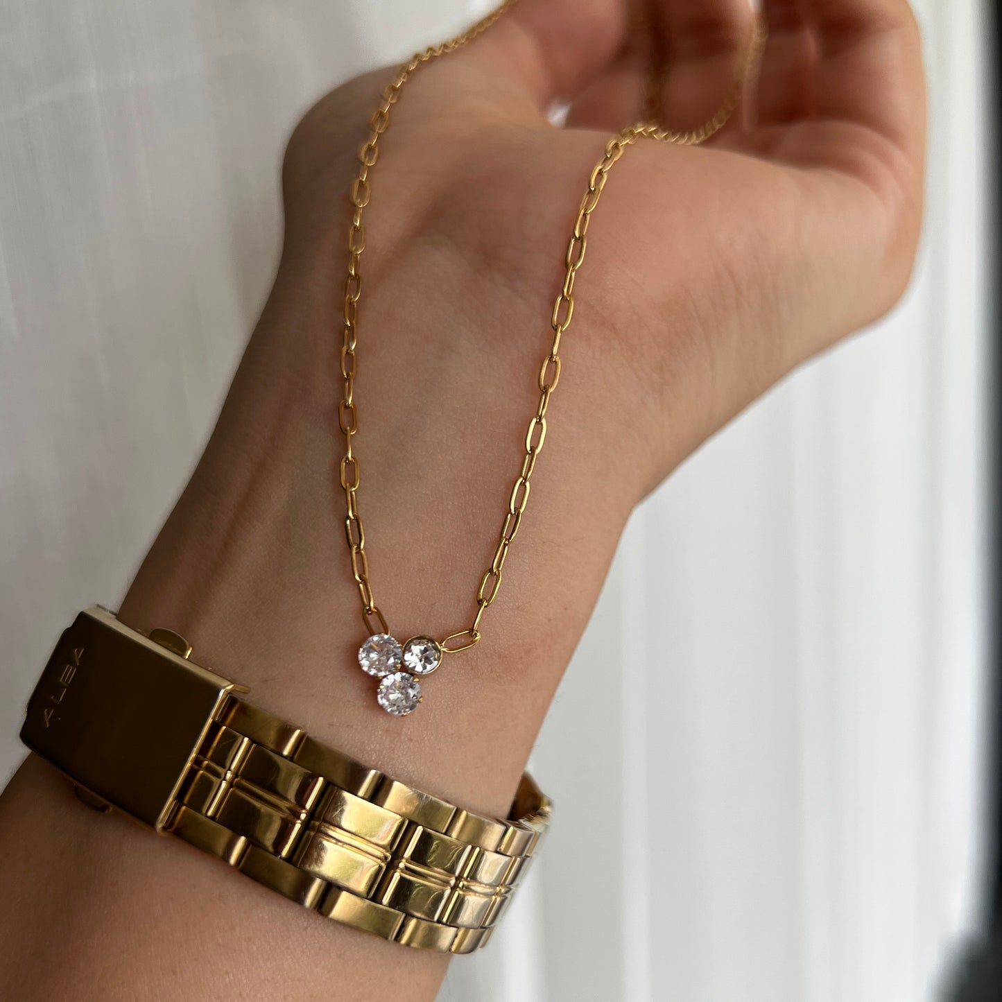 Alec Necklace