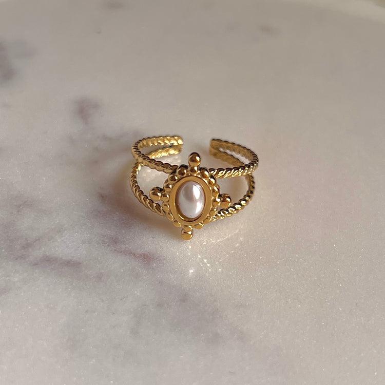 Merette Pearl Ring