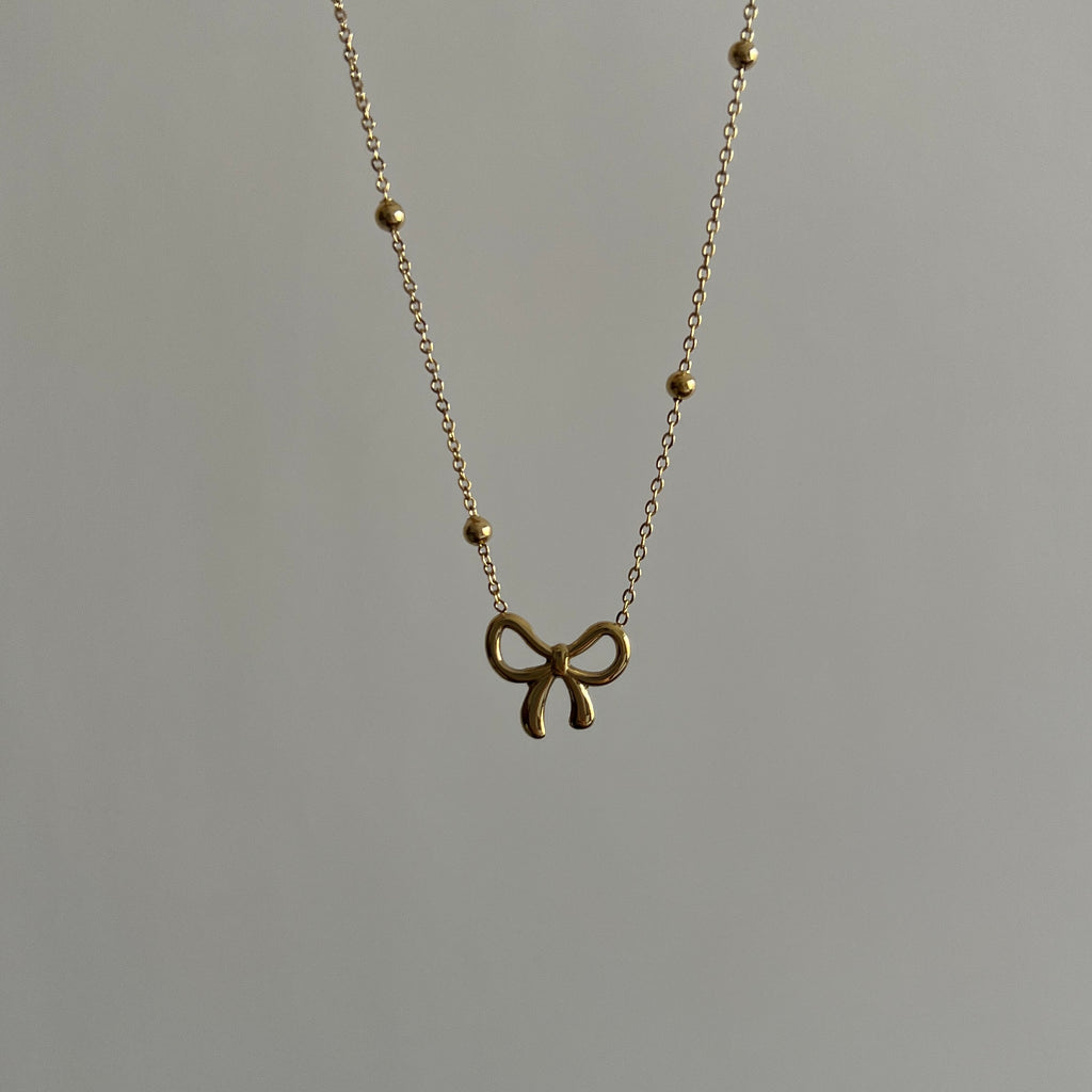 Bow Necklace