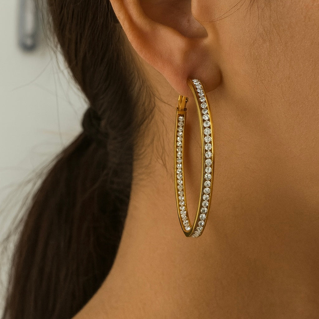 Annetiese Studded Hoops