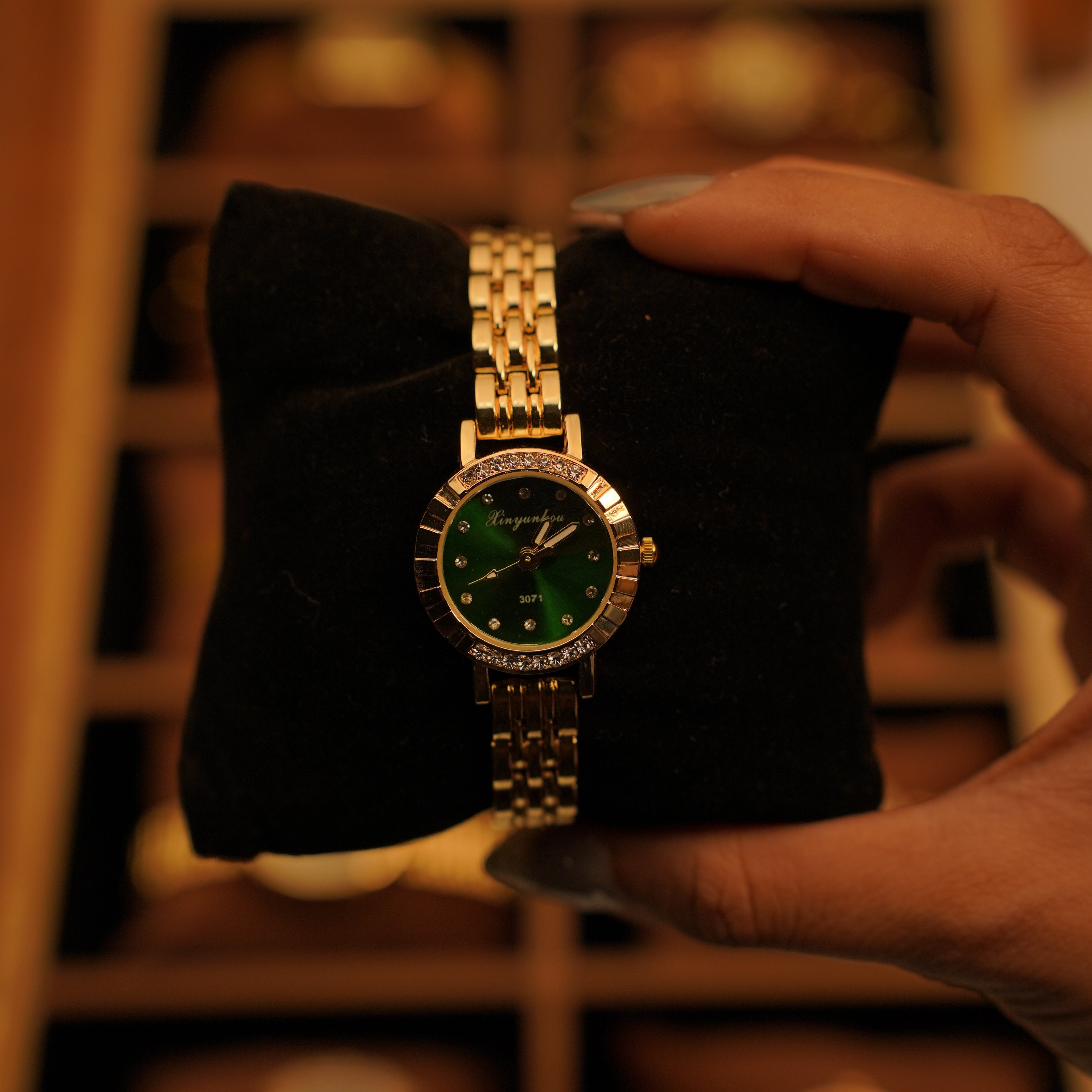 Lorcan Emerald Vintage Luxe Watch