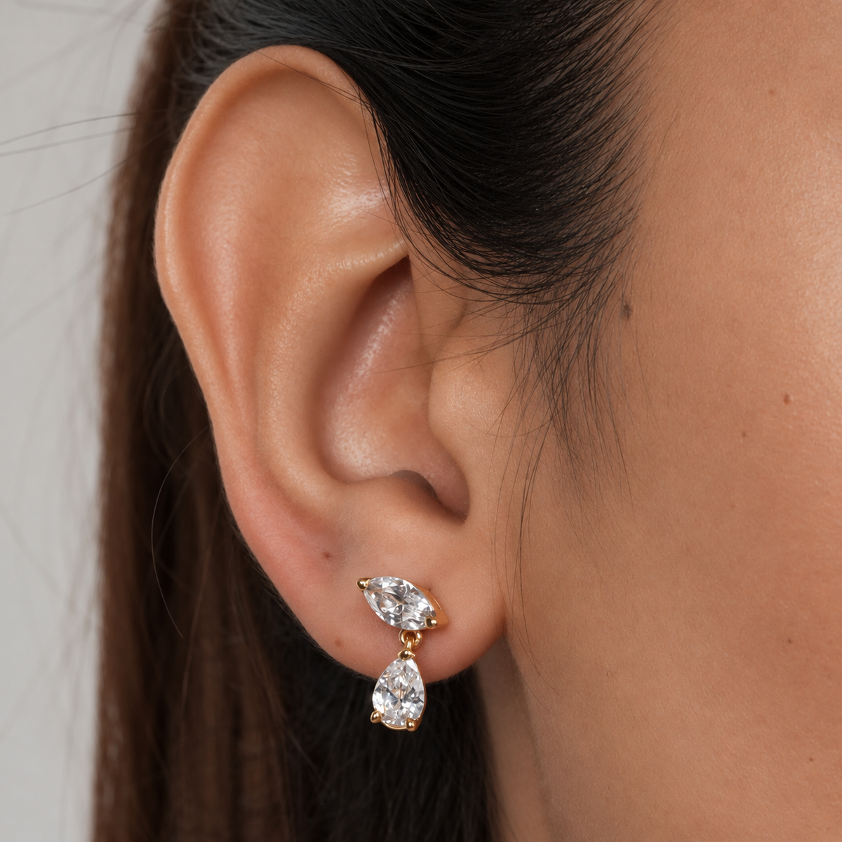 Sylvester Crystal Earrings