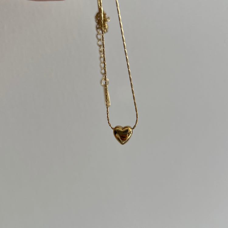 Tiny Heart Necklace