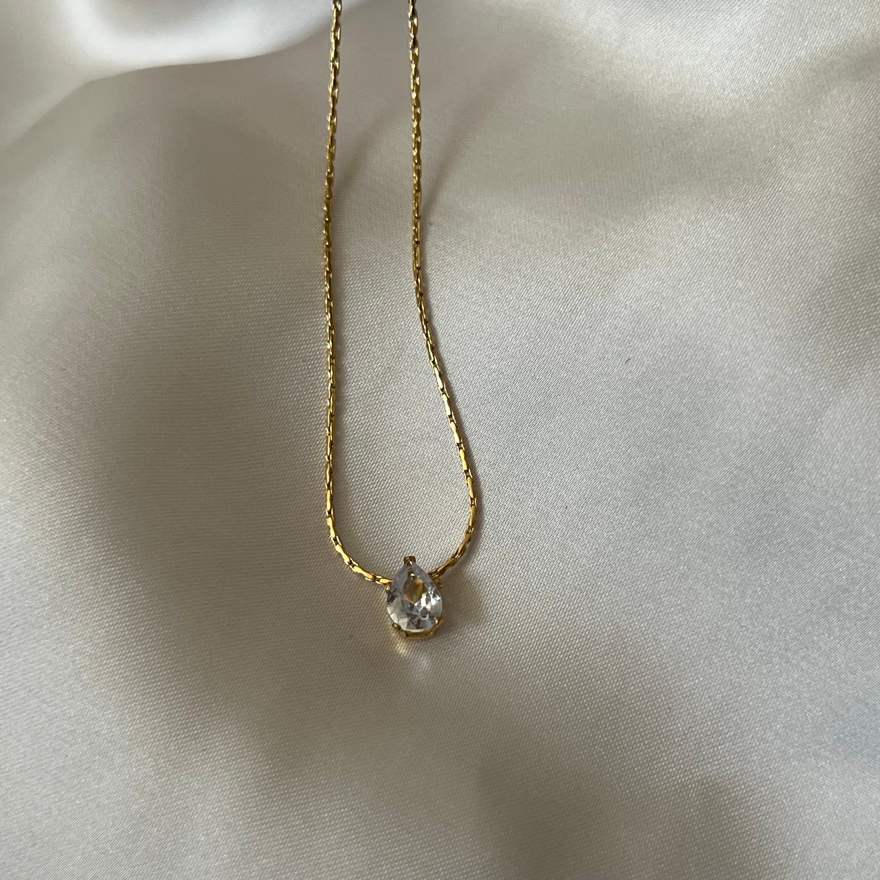 Droplet Solitaire Necklace