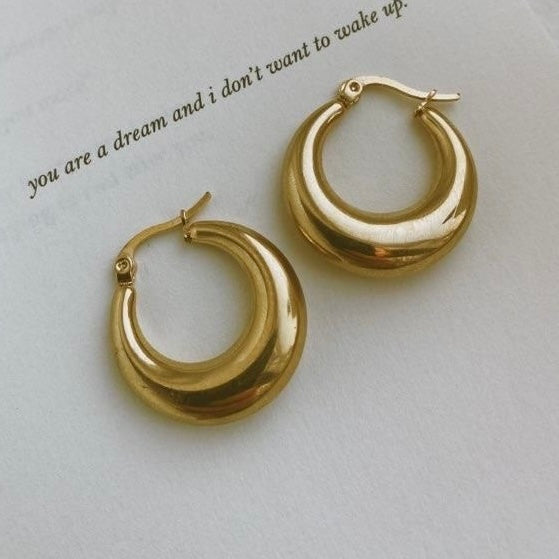 Karina Hoops