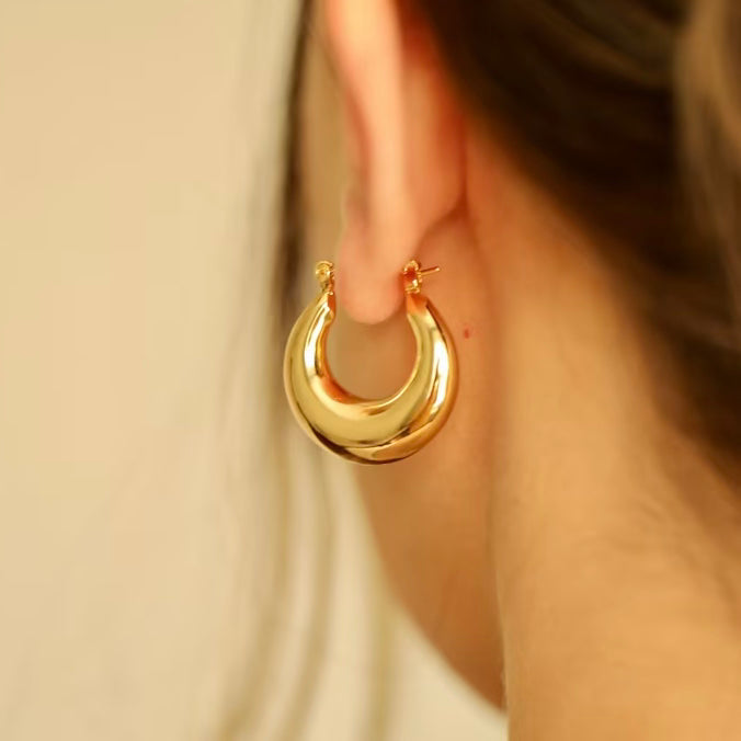 Karina Hoops