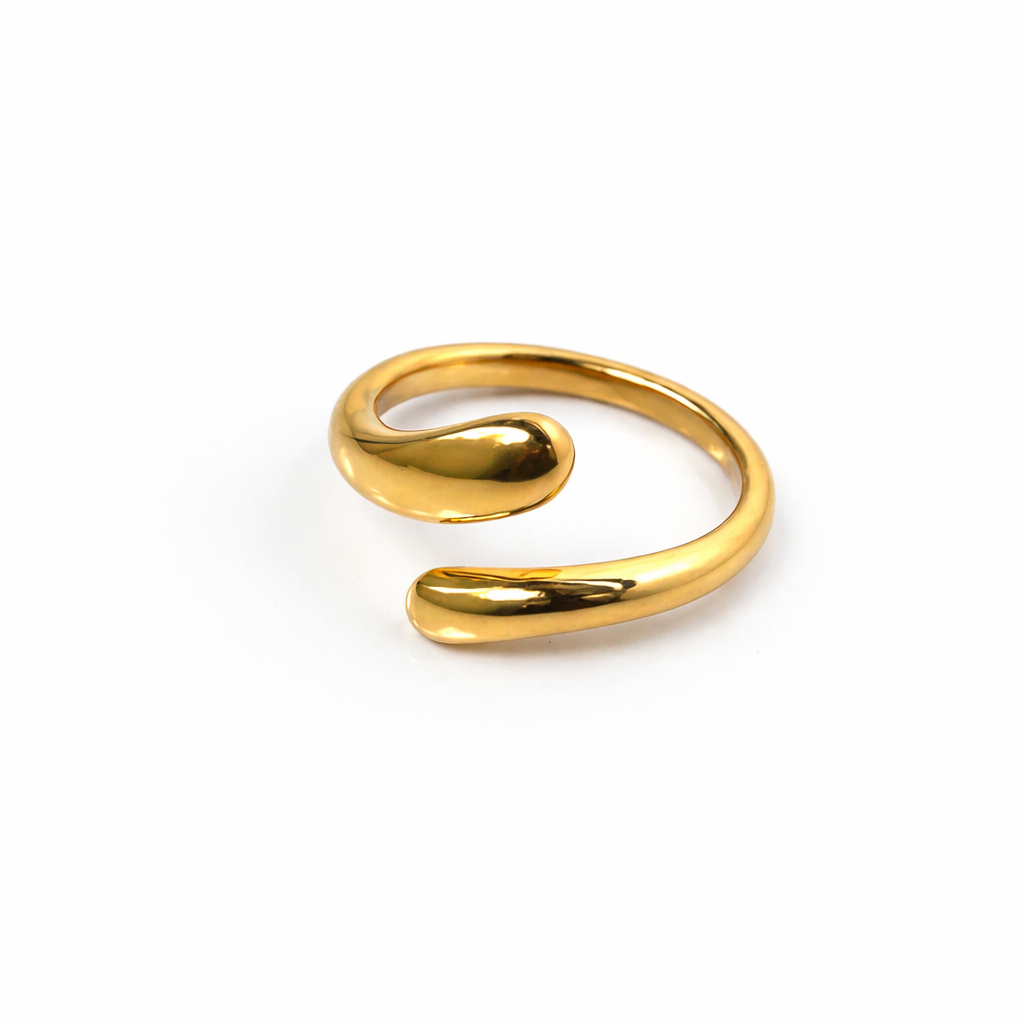 Eartha Ring