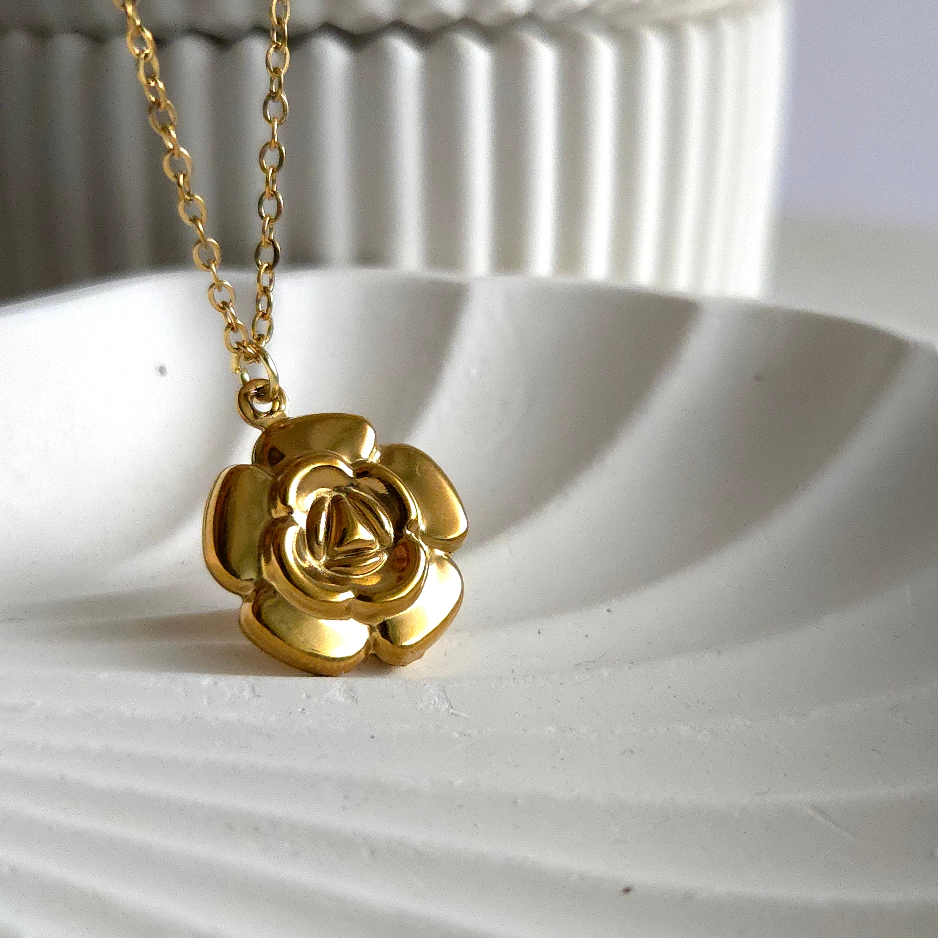 Vintage Rose Necklace