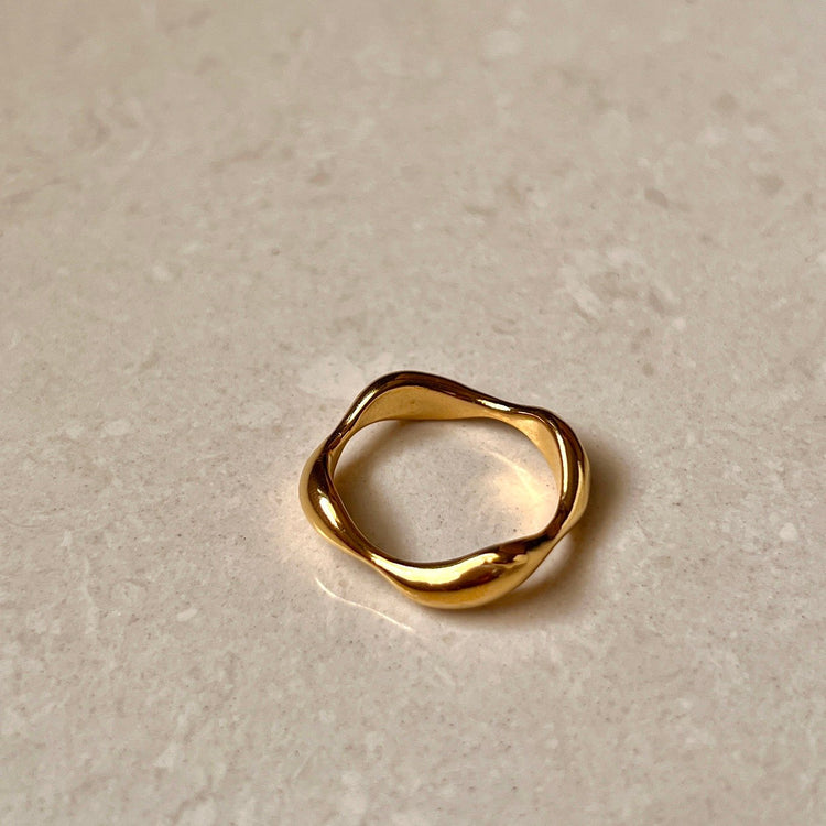 Wave Ring